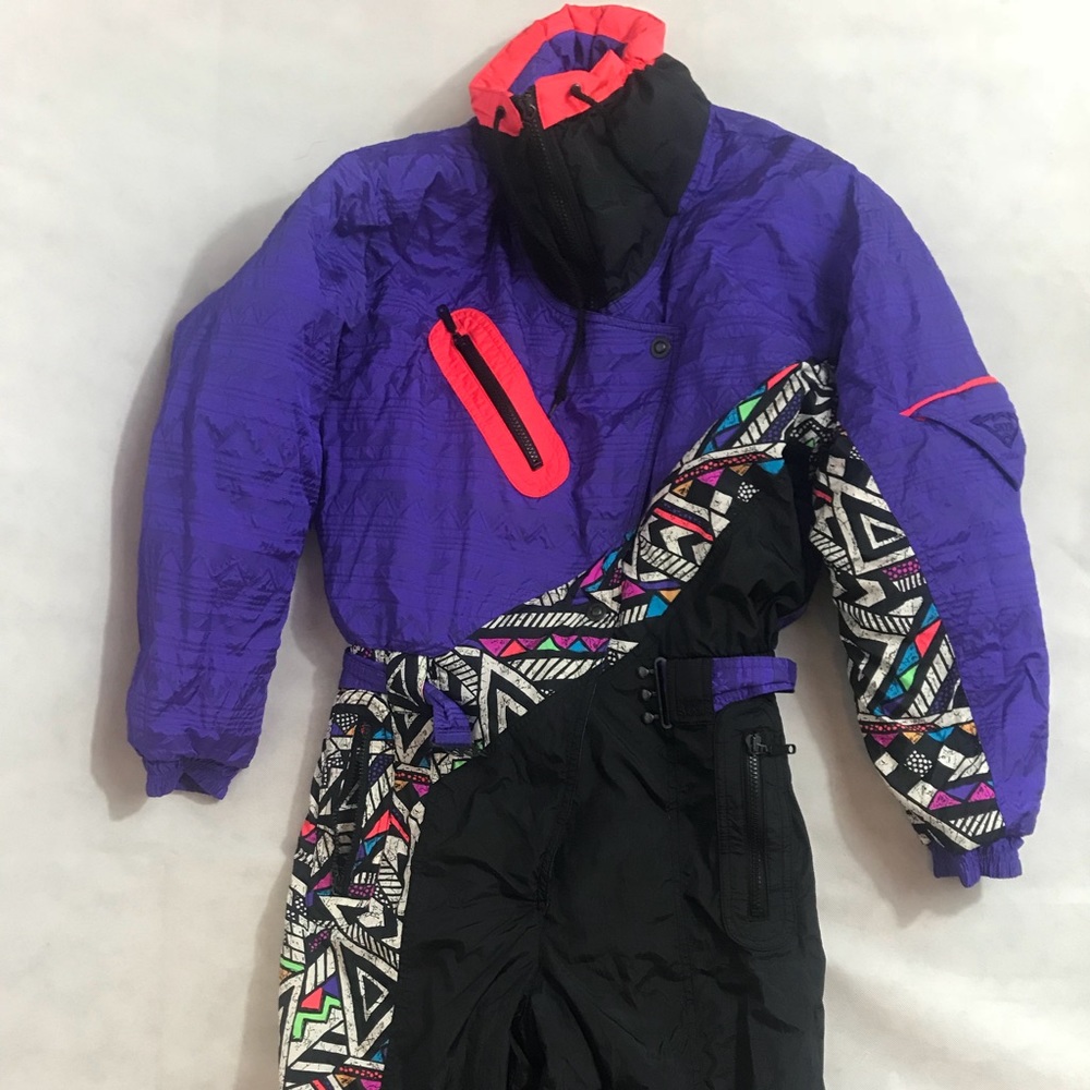 Vibrant Women's Retro Ski Suit with Geometric Patterns